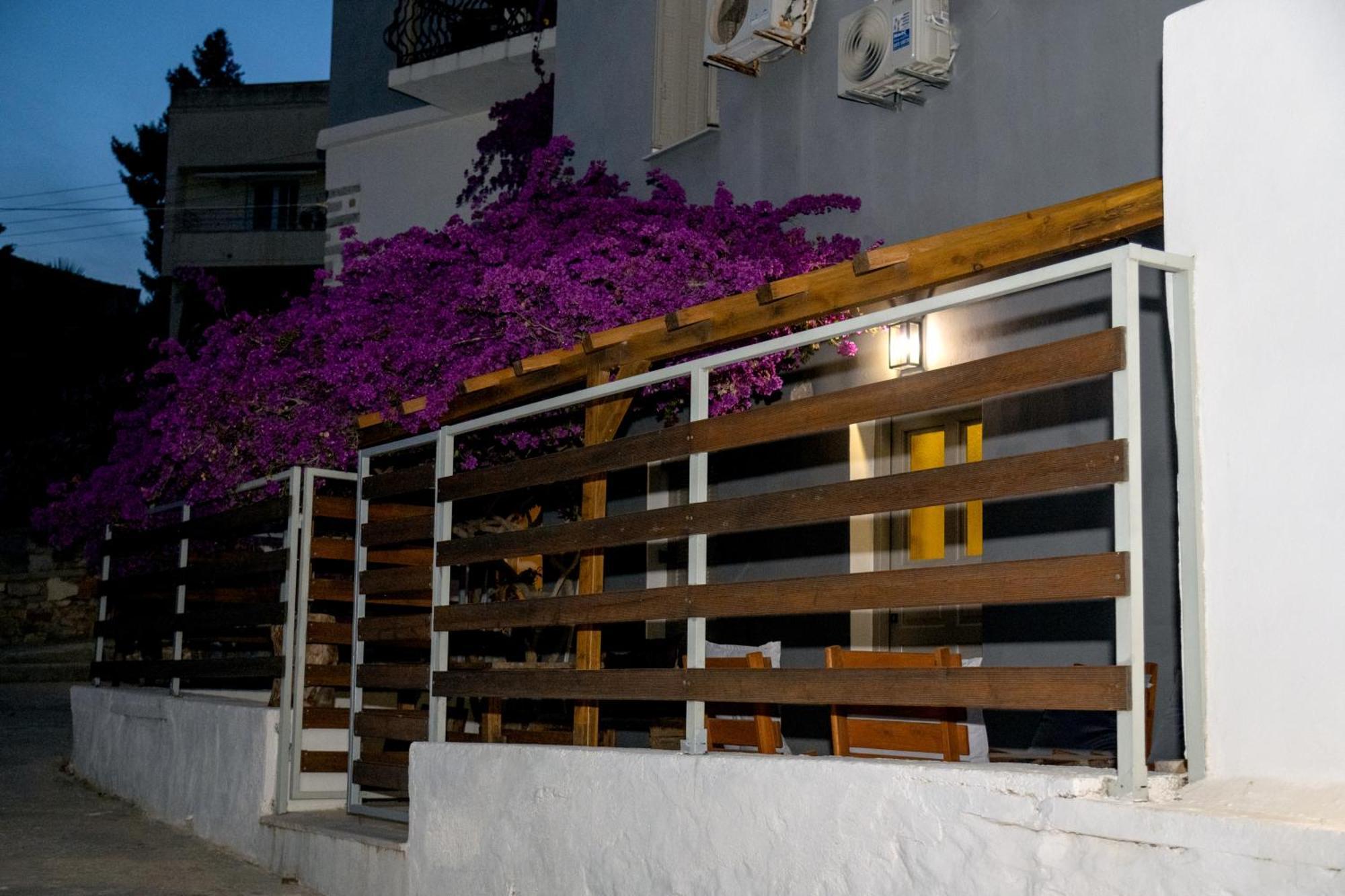Axilleion Boutique Hotel Ermoúpoli Eksteriør bilde