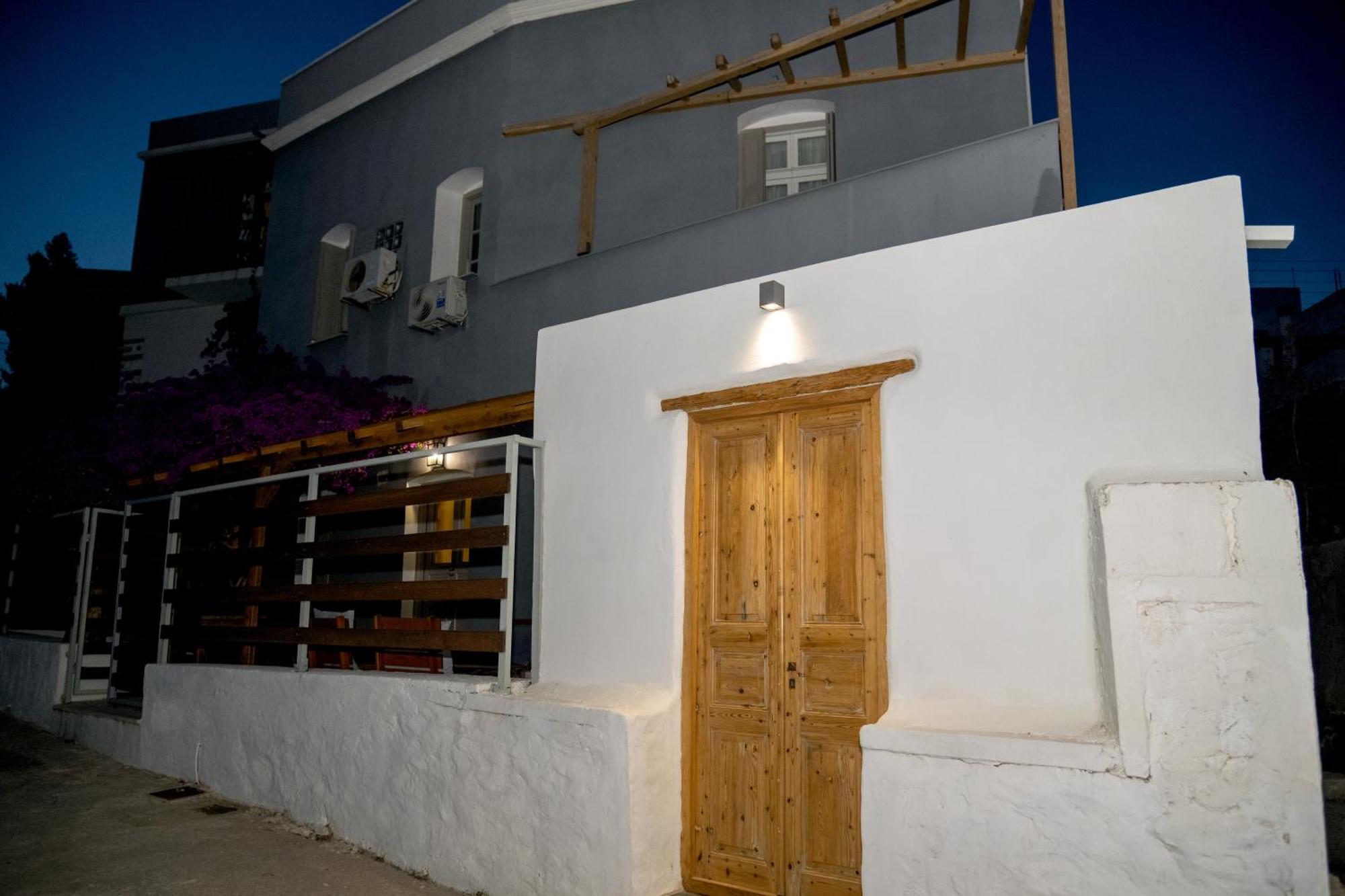 Axilleion Boutique Hotel Ermoúpoli Eksteriør bilde