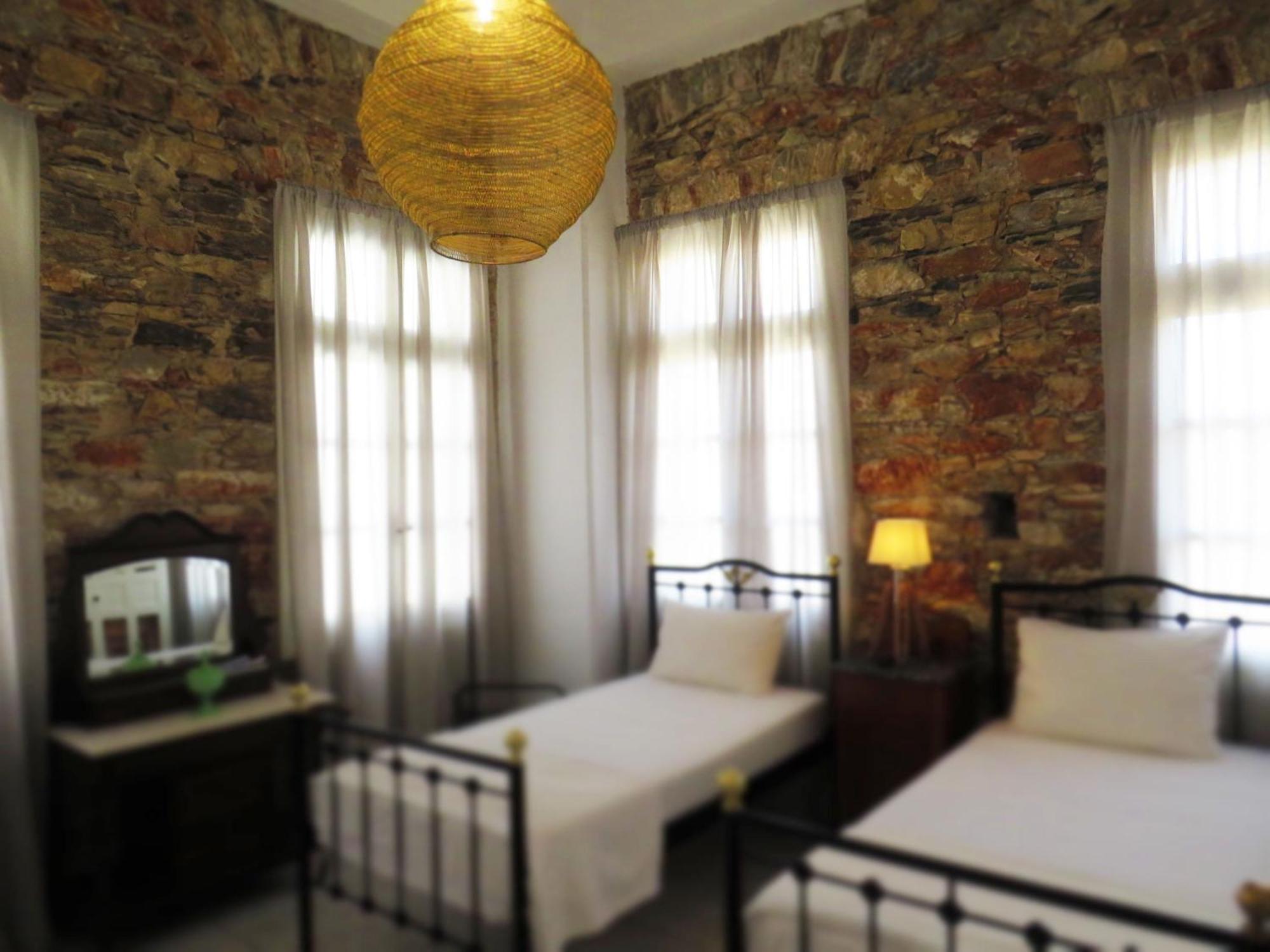 Axilleion Boutique Hotel Ermoúpoli Eksteriør bilde